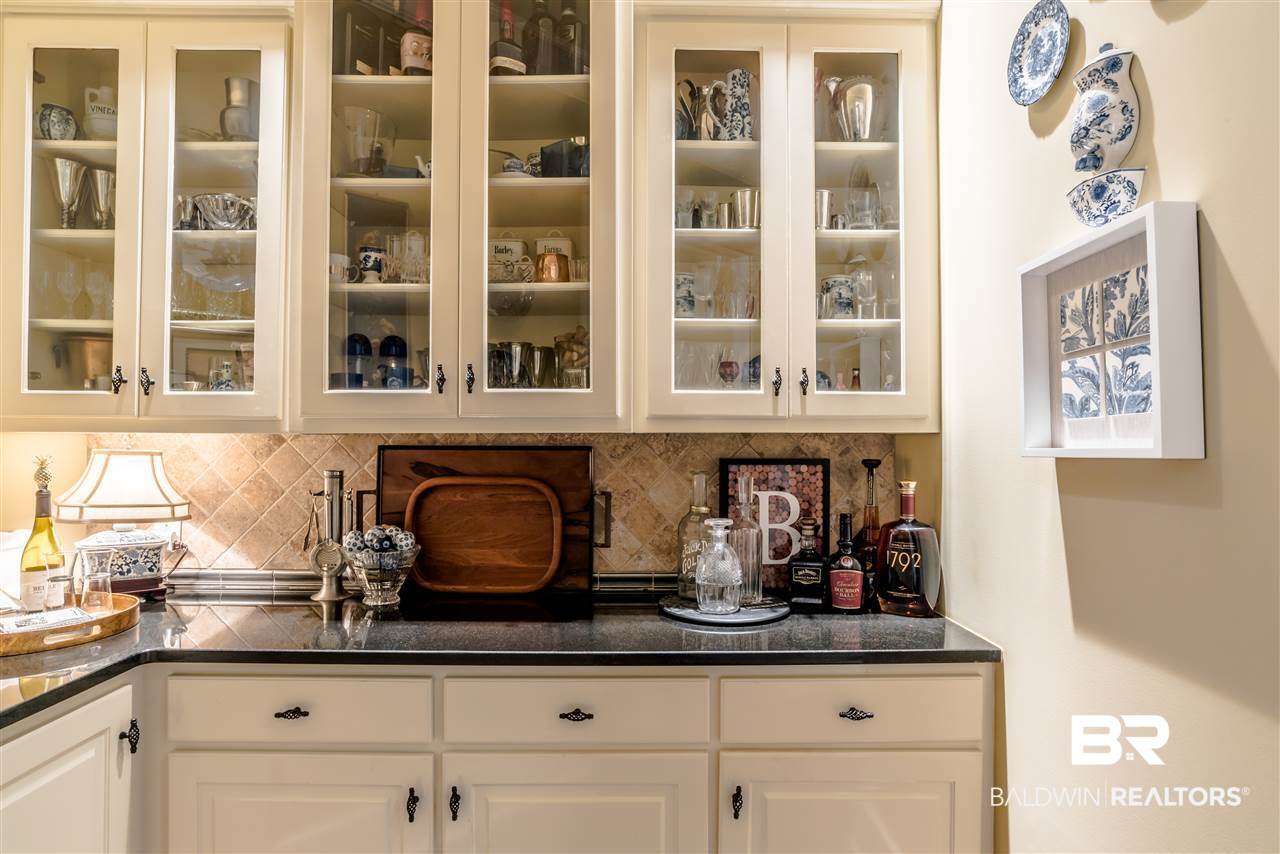 30463 Dolive Ridge Daphne, AL 36527 - Photo 8 of 41 Butler's Pantry