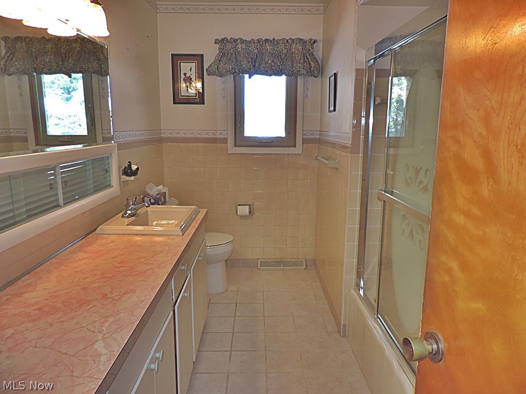 16912 Egbert Road Walton Hills, OH 44146 - Photo 20 of 35