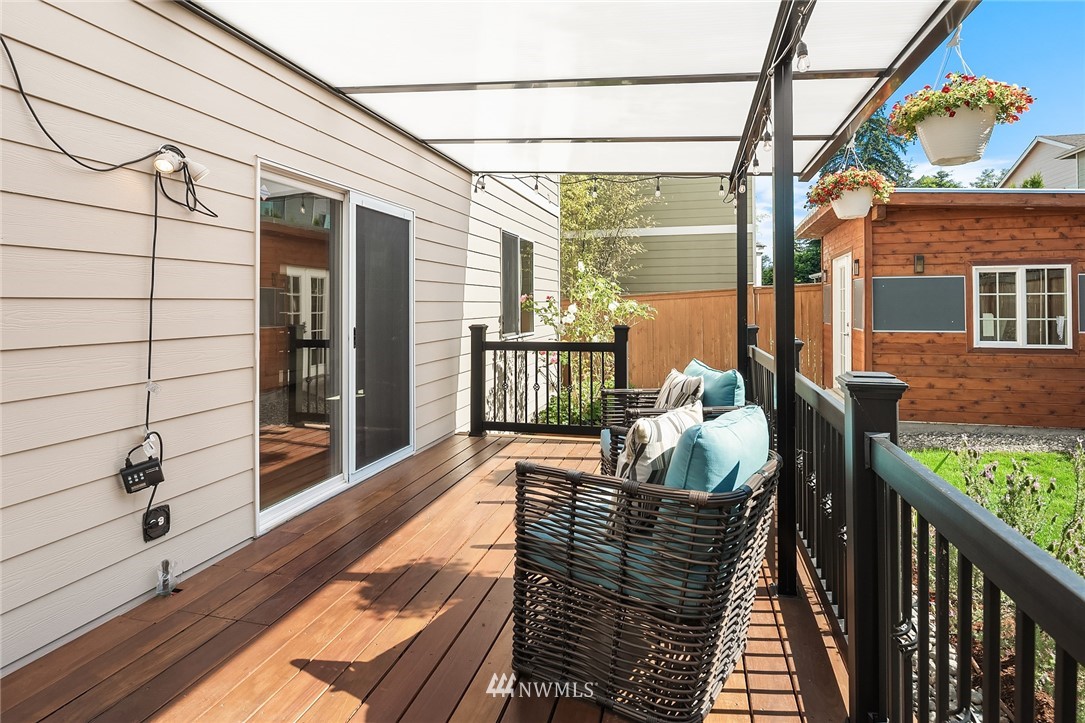 23728 17th Avenue West Bothell, WA 98021 - Photo 25 of 31