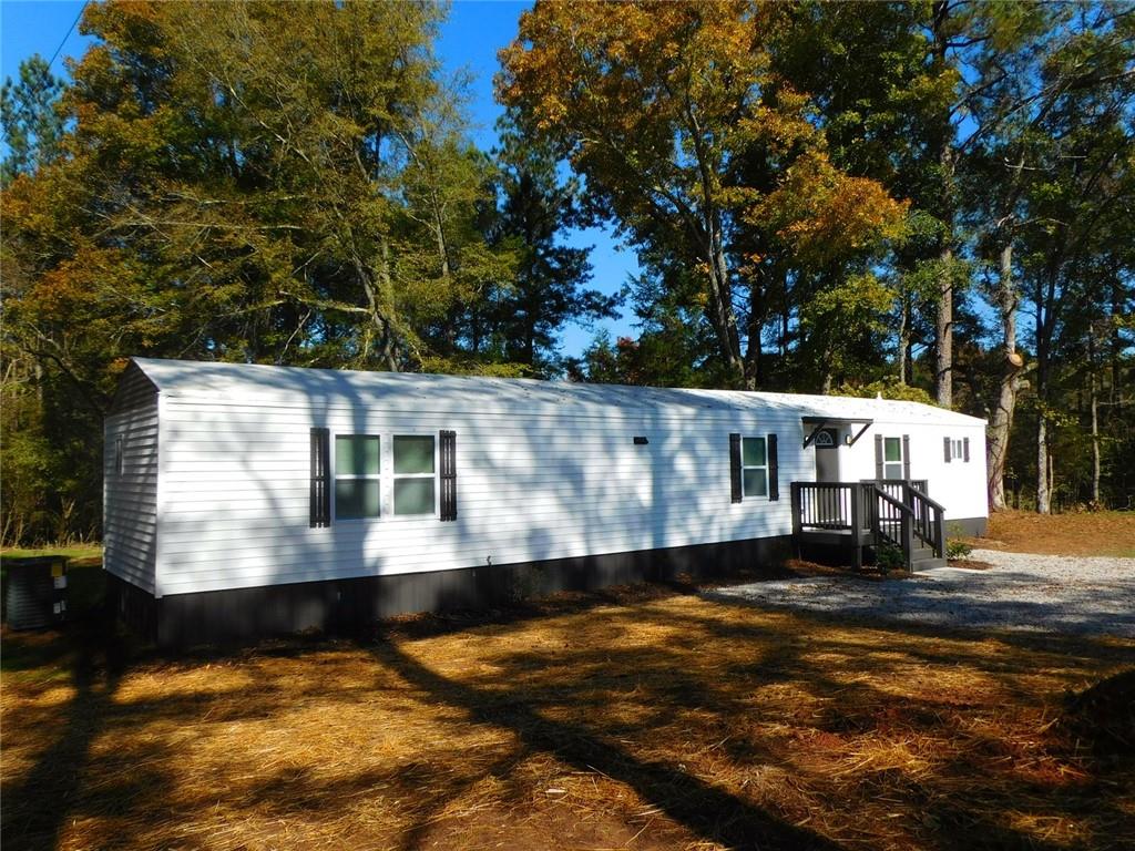 1101 Boswell Road Union Point, GA 30669 - Photo 8 of 60