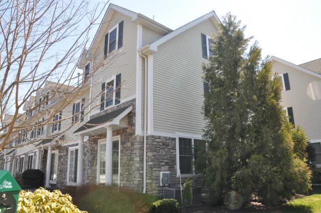 39 Maple Tree Avenue, Unit 5 Stamford, CT 06906 - Photo 1 of 1