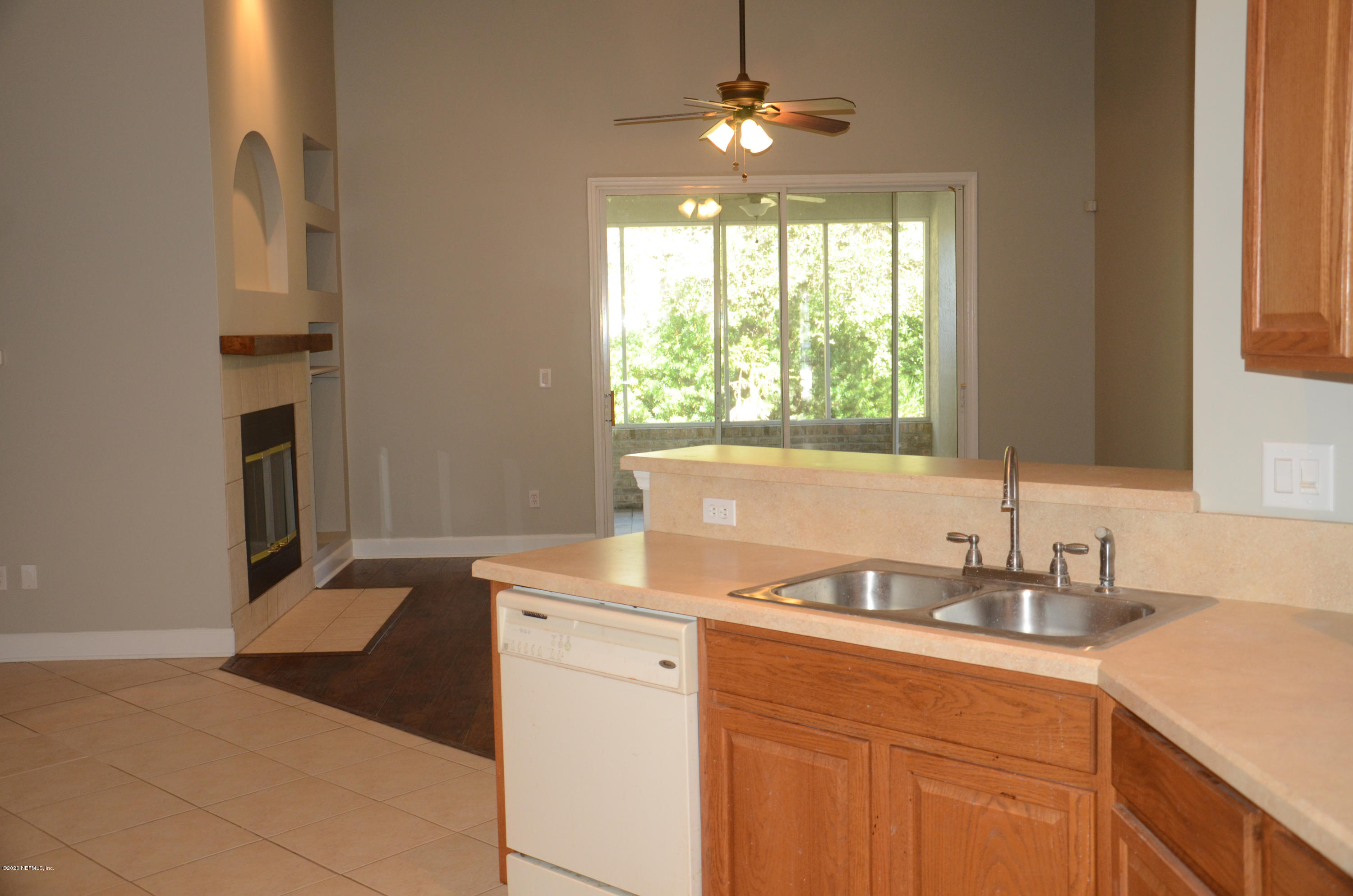 614 Loire Court St. Johns, FL 32259 - Photo 13 of 41 DSC_3116