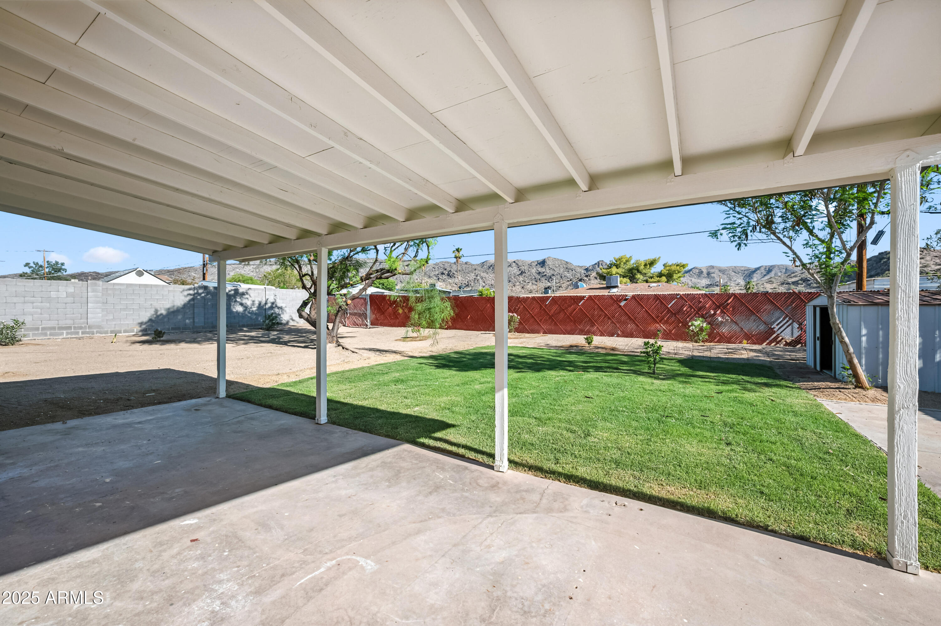 235 West Piedmont Road Phoenix, AZ 85041 - Photo 5 of 27 24__jmz3725