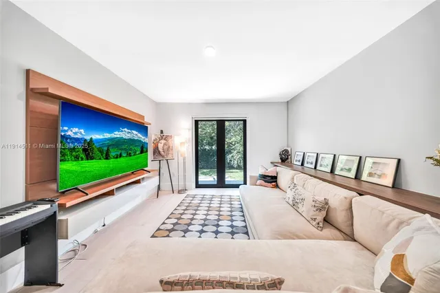 $1,849,900 | 10195 Northwest 26th Street, Doral, FL 33172