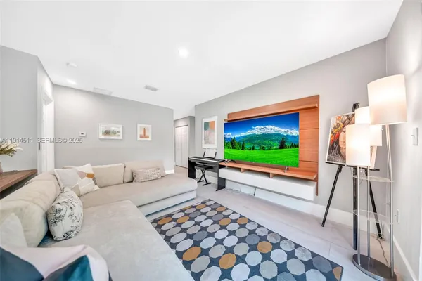 $1,849,900 | 10195 Northwest 26th Street, Doral, FL 33172