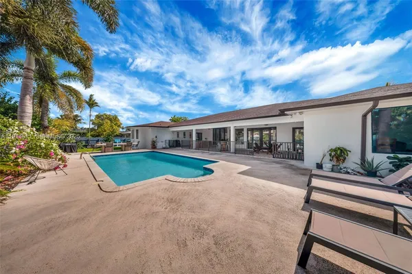 $1,849,900 | 10195 Northwest 26th Street, Doral, FL 33172