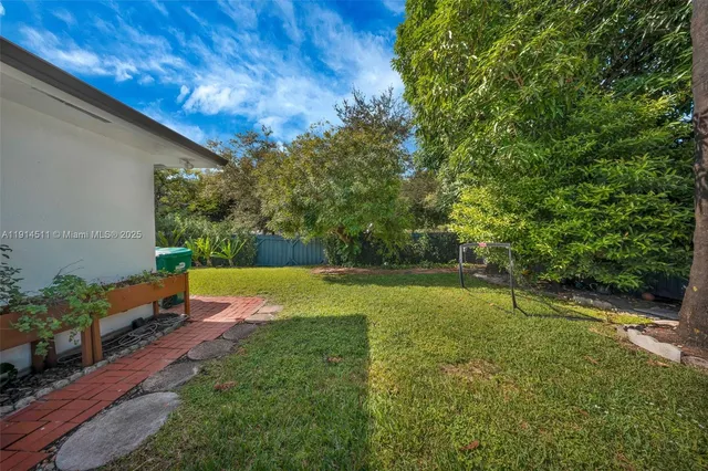 $1,849,900 | 10195 Northwest 26th Street, Doral, FL 33172