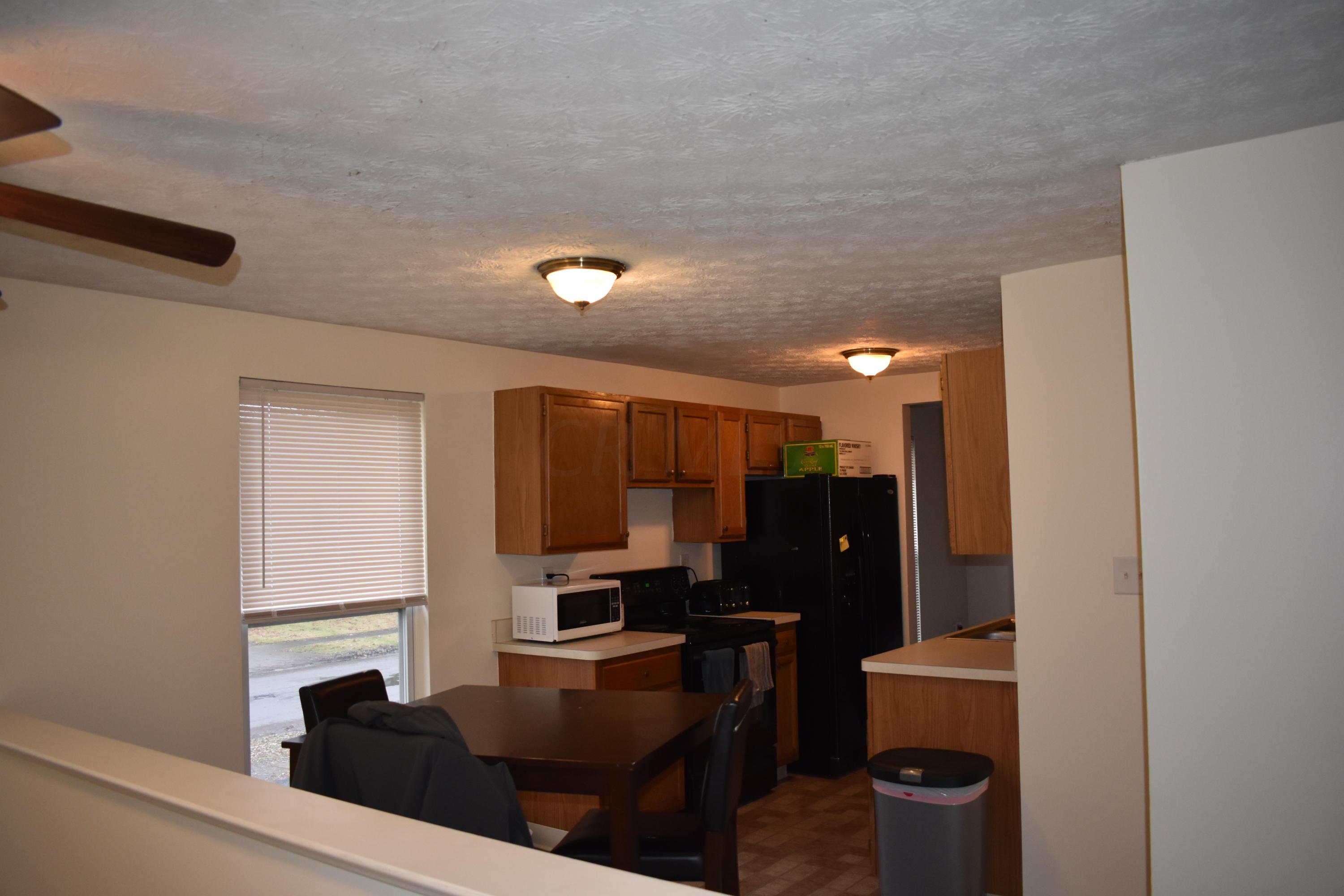 3063 Whitlow Road Columbus, OH 43232 - Photo 5 of 19 Gallery Image 5