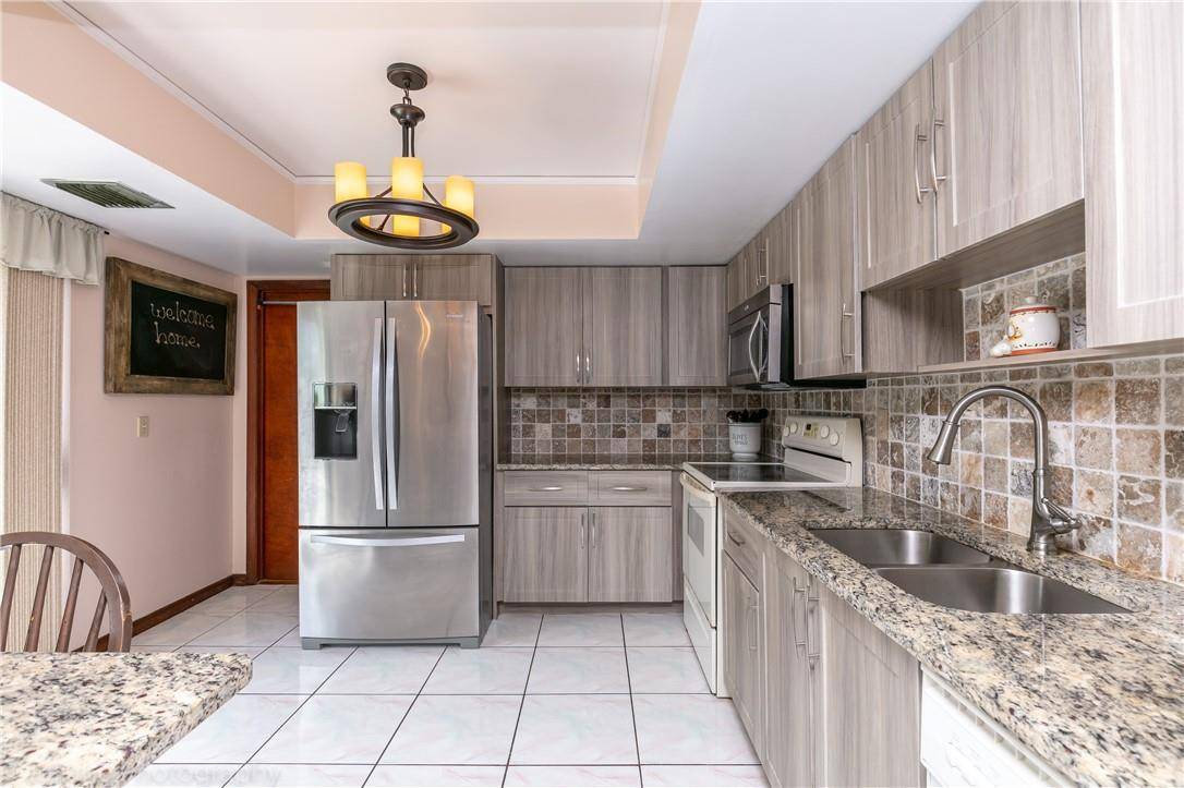 23328 Southwest 61st Avenue Boca Raton, FL 33428 - Photo 8 of 41 Photo 8