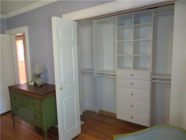 190 South Cassingham Road Columbus, OH 43209 - Photo 18 of 25 Gallery Image 18