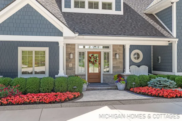 $9,999,900 | 229 Norwood Avenue, Holland, MI 49424