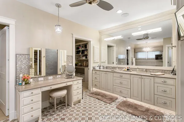 $9,999,900 | 229 Norwood Avenue, Holland, MI 49424