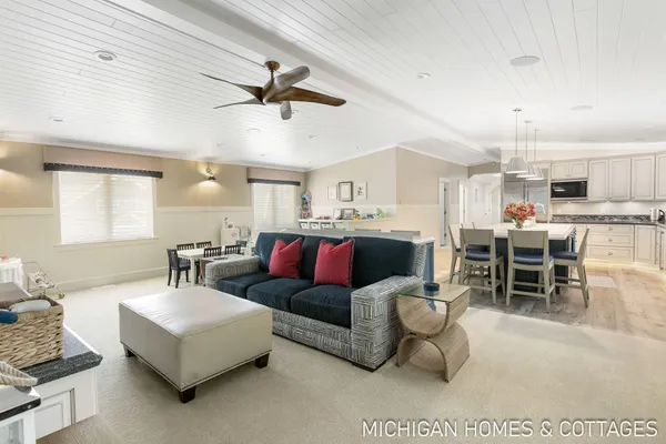 $9,999,900 | 229 Norwood Avenue, Holland, MI 49424