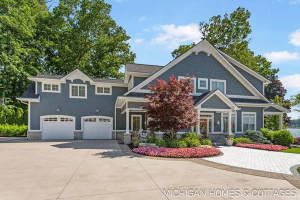$9,999,900 | 229 Norwood Avenue, Holland, MI 49424
