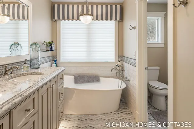 $9,999,900 | 229 Norwood Avenue, Holland, MI 49424