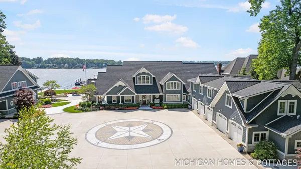 $9,999,900 | 229 Norwood Avenue, Holland, MI 49424