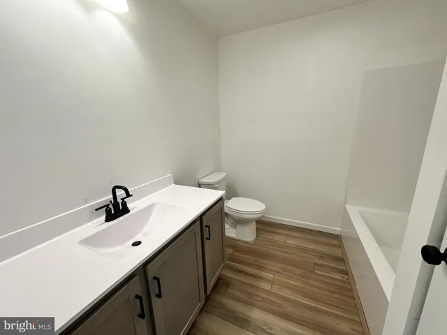 a bathroom with a bathtub