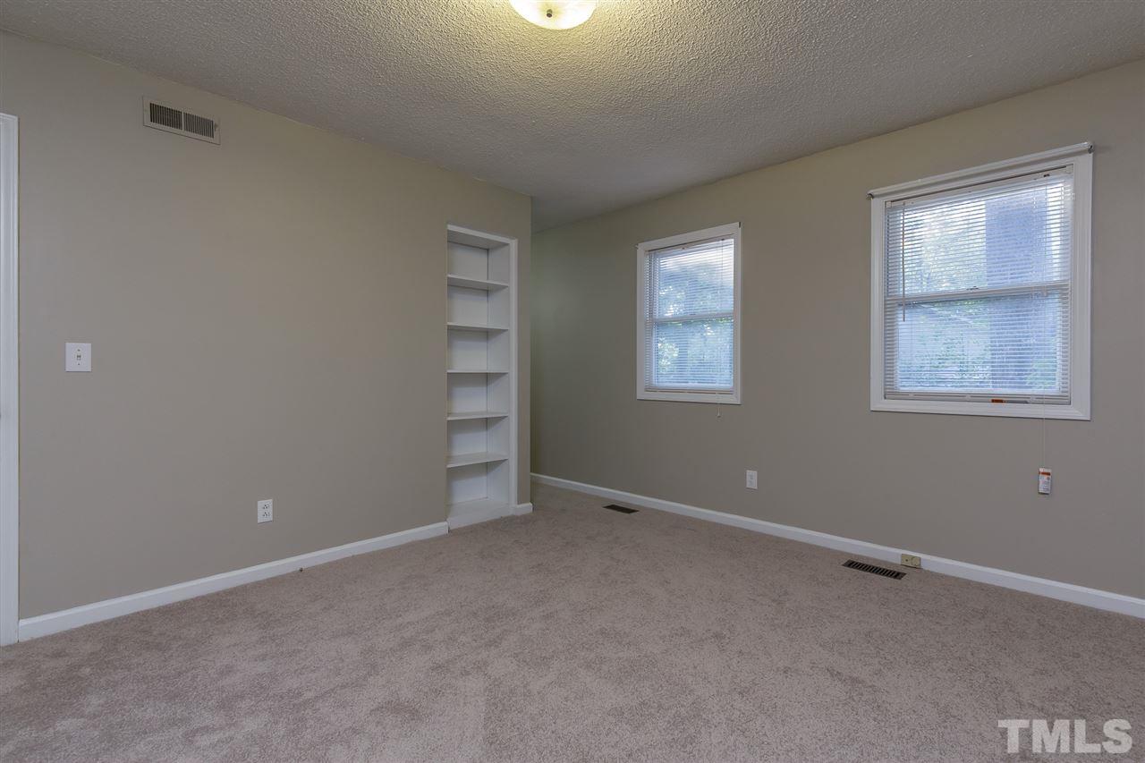 2002 Rendall Street Burlington, NC 27215 - Photo 14 of 24 Gallery Image 14