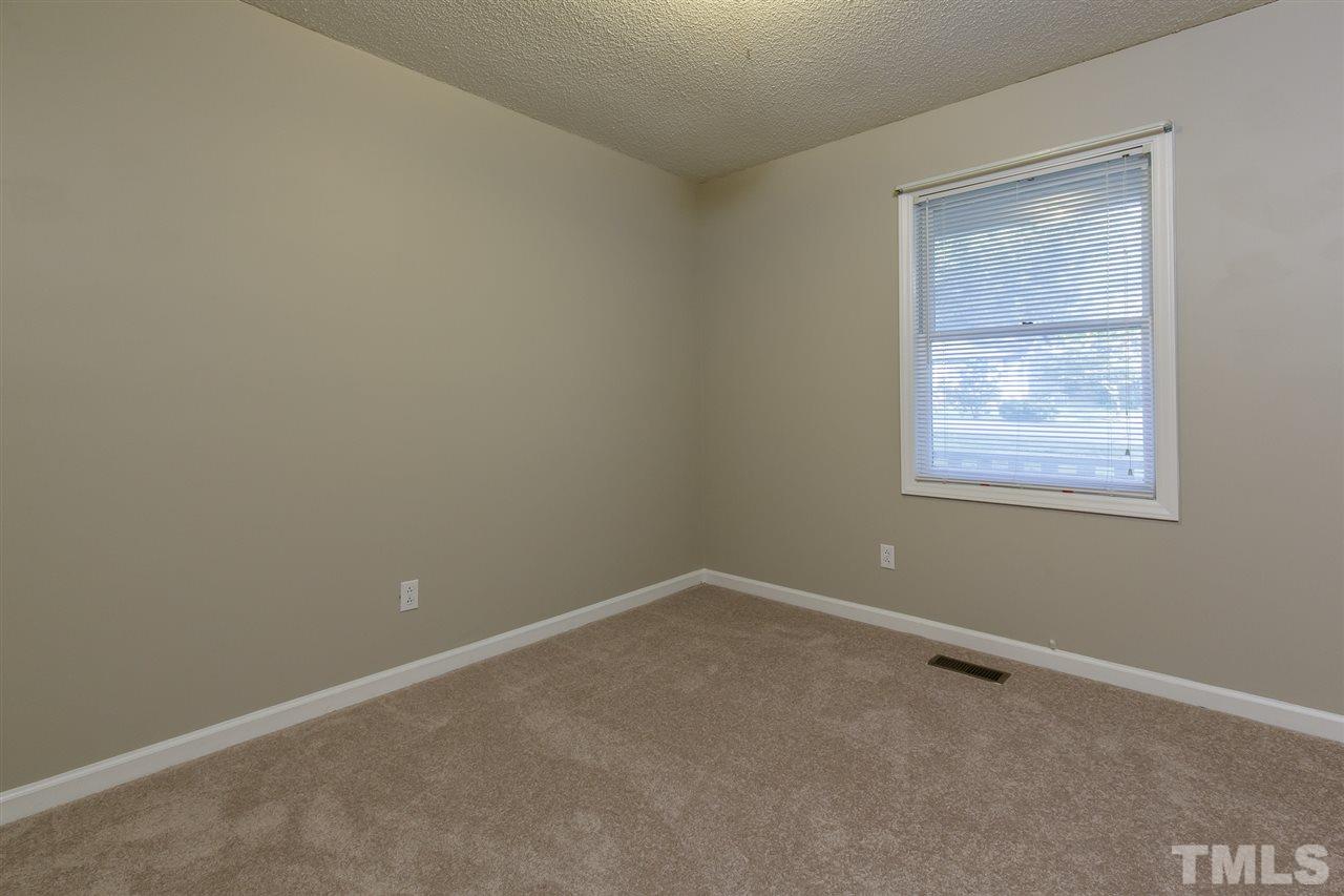 2002 Rendall Street Burlington, NC 27215 - Photo 18 of 24 Gallery Image 18