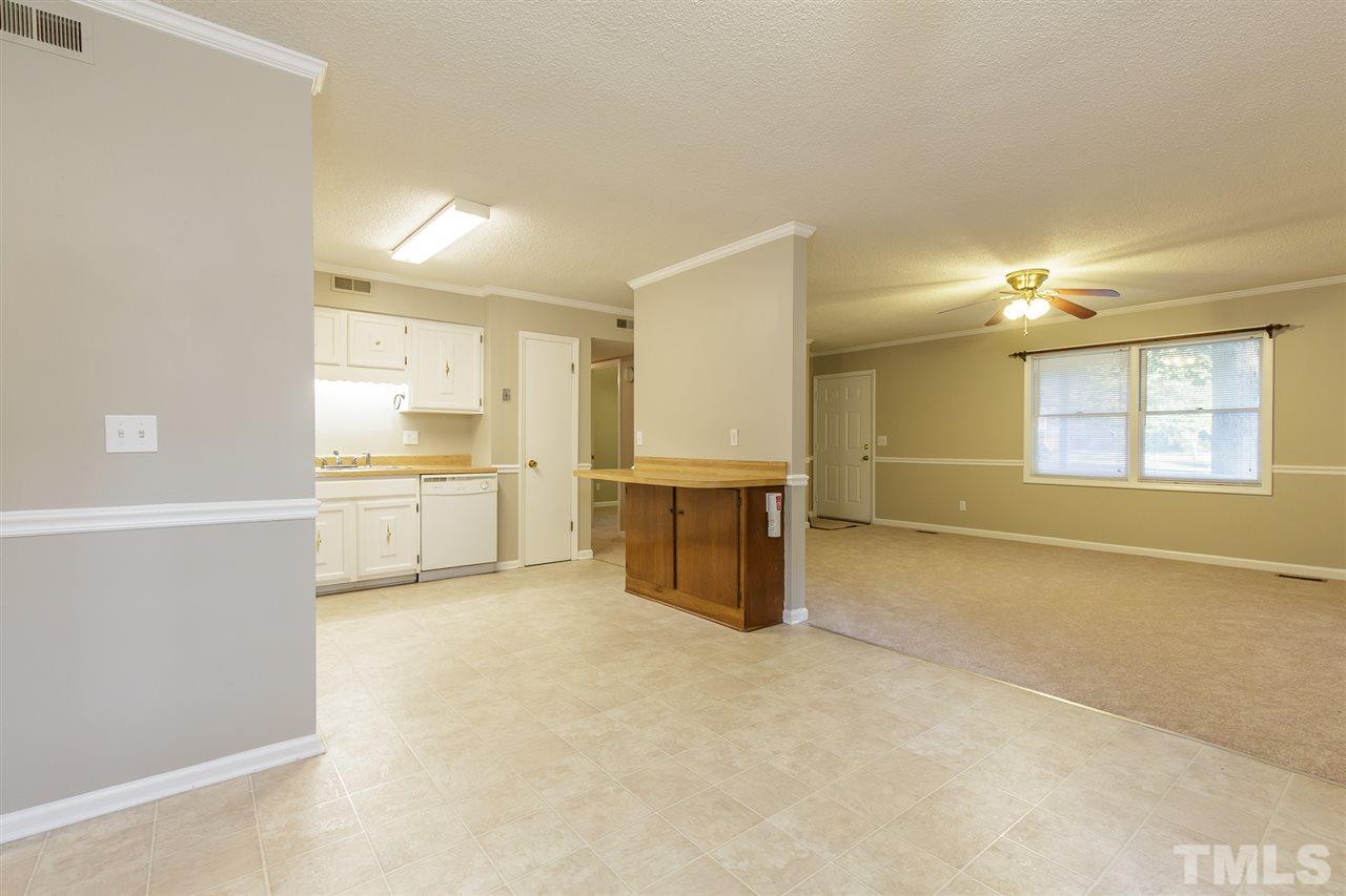 2002 Rendall Street Burlington, NC 27215 - Photo 8 of 24 Gallery Image 8