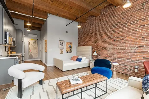 $610,000 | 63 Melcher Street, Unit 301, Boston, MA 02210