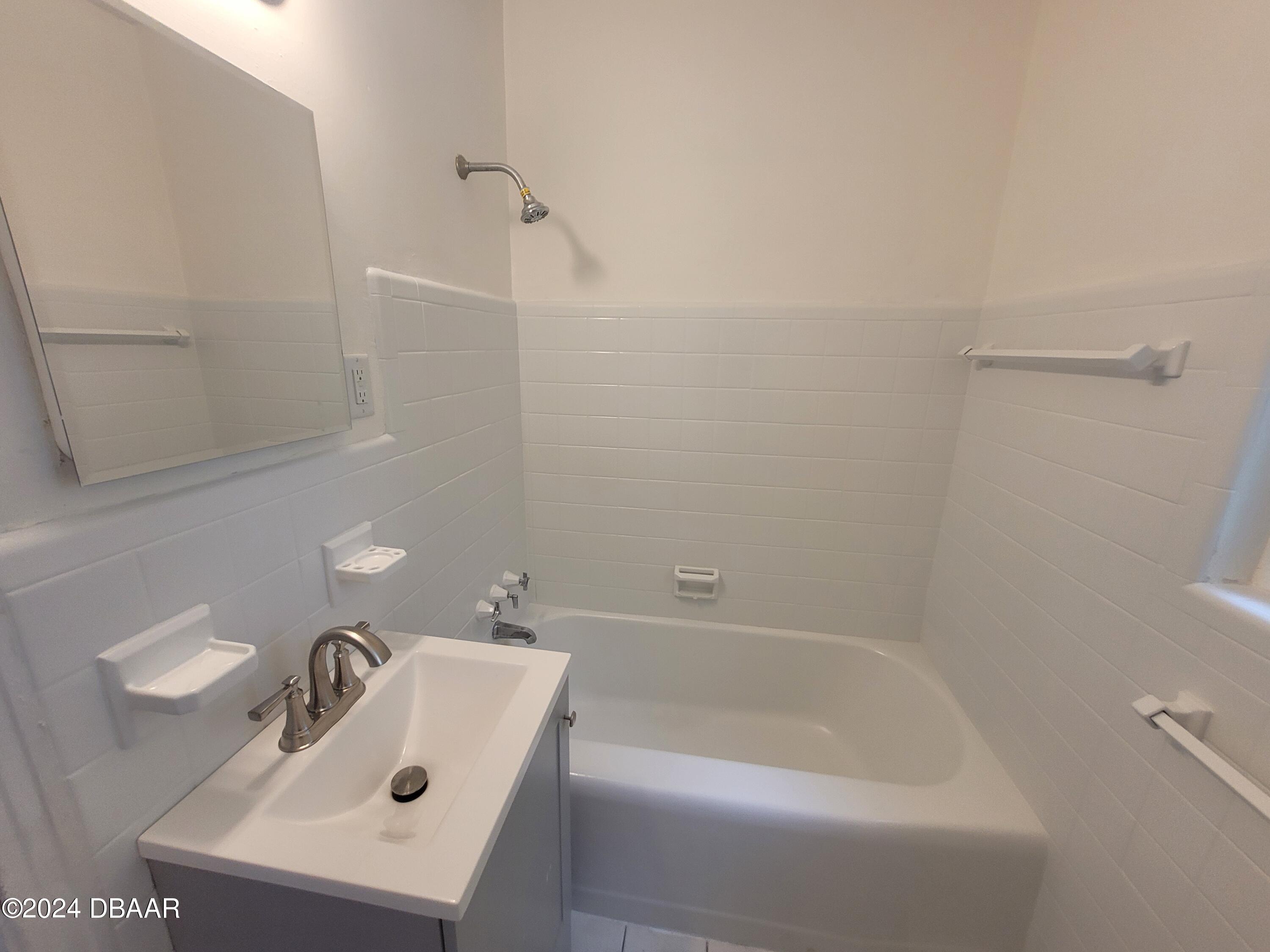 1061 Peter Road Daytona Beach, FL 32114 - Photo 12 of 33 20240819_122022