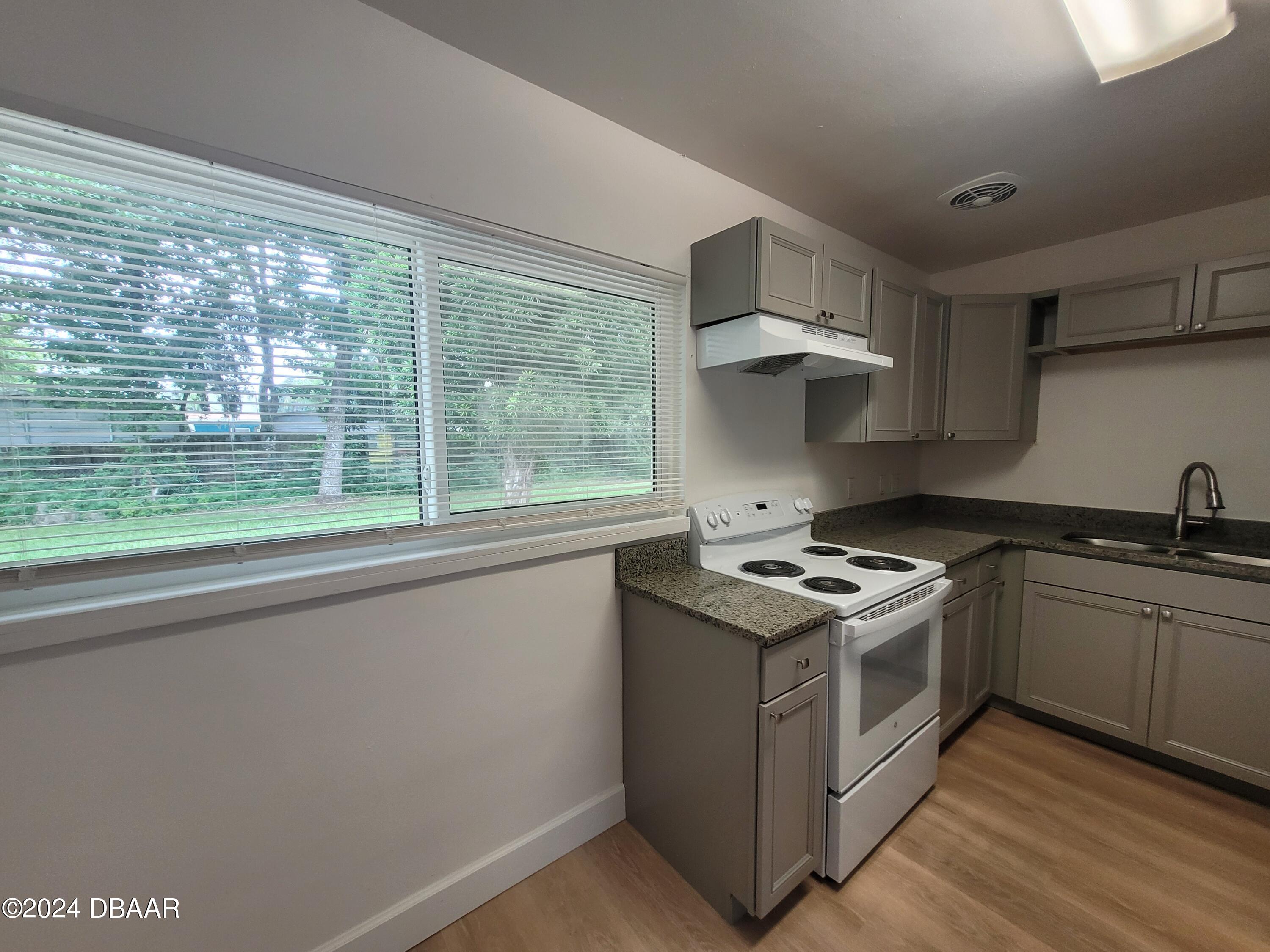 1061 Peter Road Daytona Beach, FL 32114 - Photo 8 of 33 20240819_121923