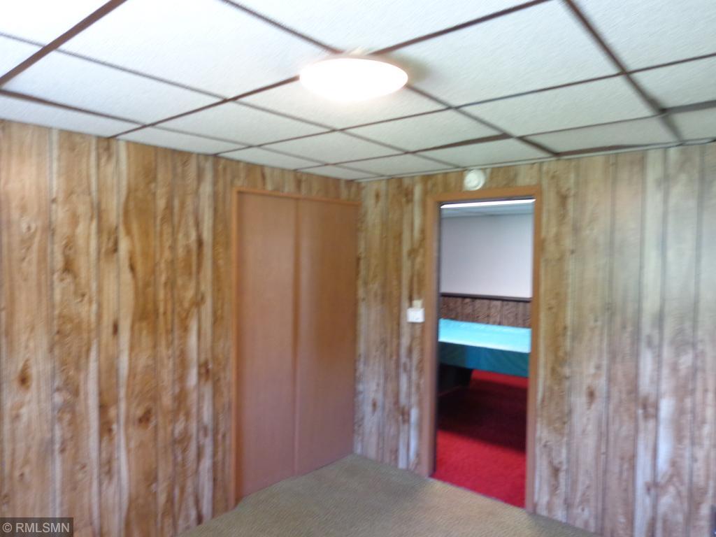 7243 Dallas Road Brooklyn Center, MN 55430 - Photo 17 of 20