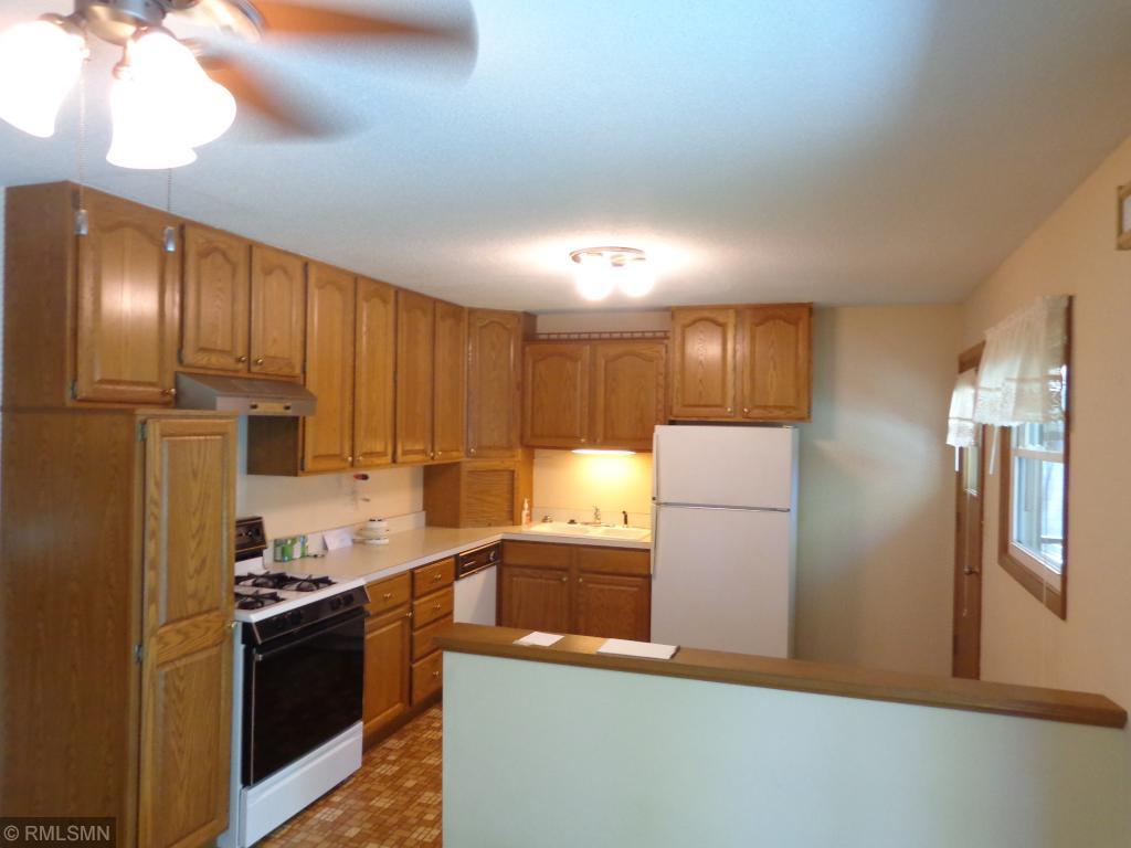 7243 Dallas Road Brooklyn Center, MN 55430 - Photo 3 of 20