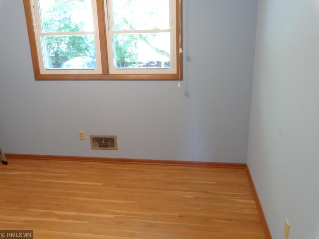 7243 Dallas Road Brooklyn Center, MN 55430 - Photo 7 of 20