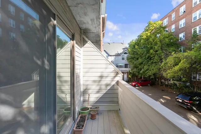 $3,000 | 58 Edgewood Avenue, New Haven, CT 06511