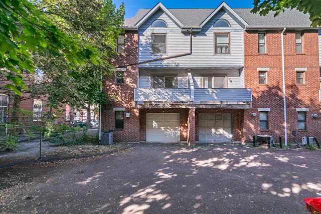 $3,000 | 58 Edgewood Avenue, New Haven, CT 06511