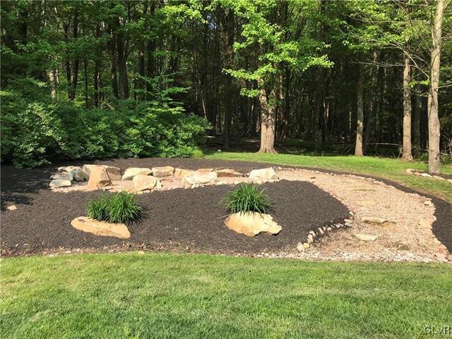 916 Dinkey Road Lehighton, PA 18235 - Photo 6 of 37 Gallery Image 6