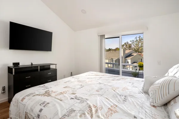 $775,000 | 7610 Hollister Avenue, Unit 317, Goleta, CA 93117