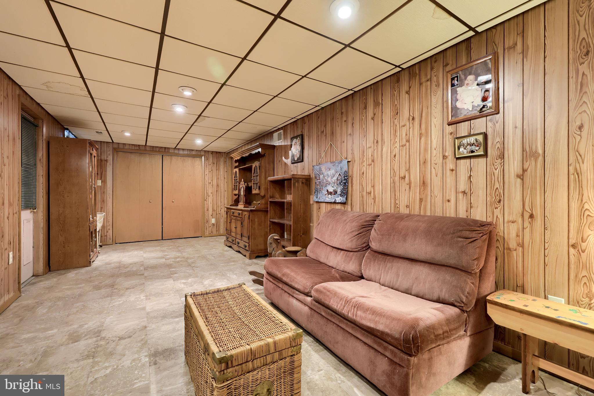 330 Norhurst Road York, PA 17402 - Photo 23 of 33 Gallery Image 23