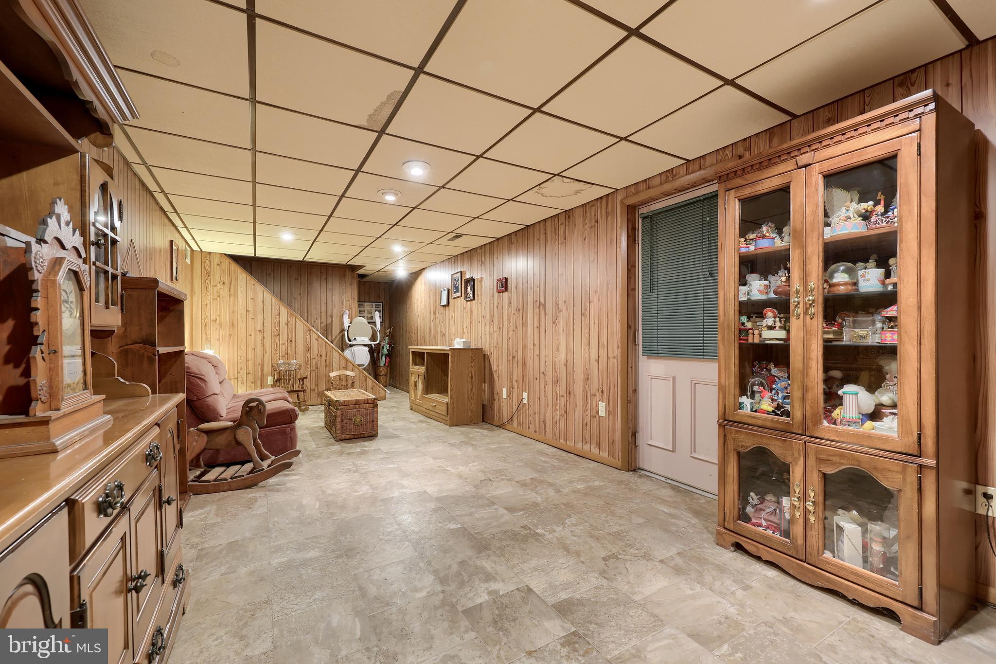 330 Norhurst Road York, PA 17402 - Photo 25 of 33 Gallery Image 25