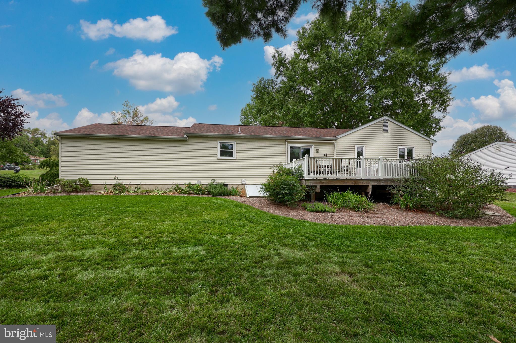 330 Norhurst Road York, PA 17402 - Photo 29 of 33 Gallery Image 29