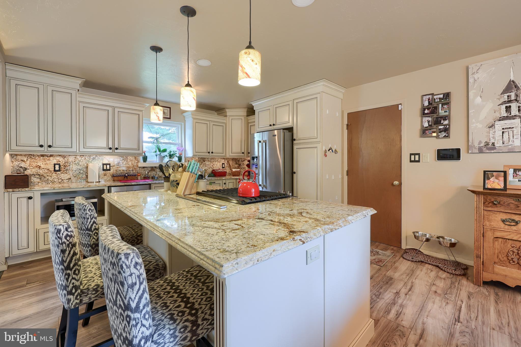 330 Norhurst Road York, PA 17402 - Photo 10 of 33 Gallery Image 10