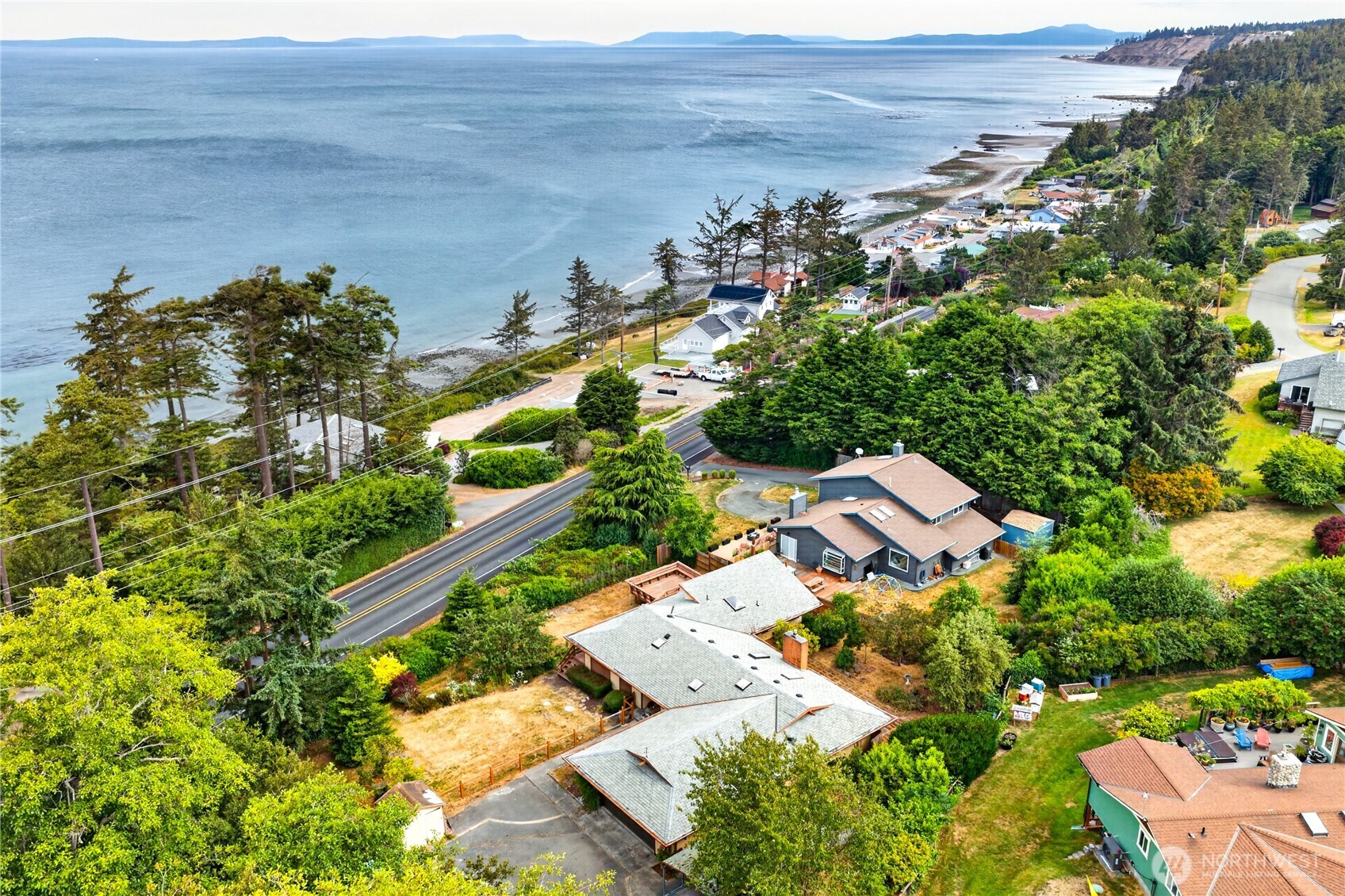 2452 Williams Road Oak Harbor, WA 98277 - Photo 32 of 35