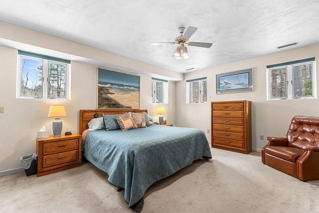 28 Johnson Road Sutton, MA 01590 - Photo 17 of 25