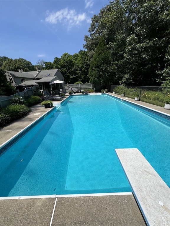 28 Johnson Road Sutton, MA 01590 - Photo 22 of 25