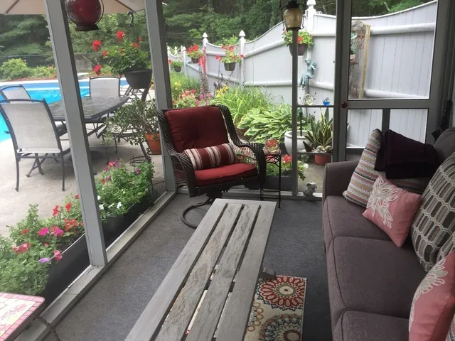 $765,000 | 28 Johnson Road, Sutton, MA 01590