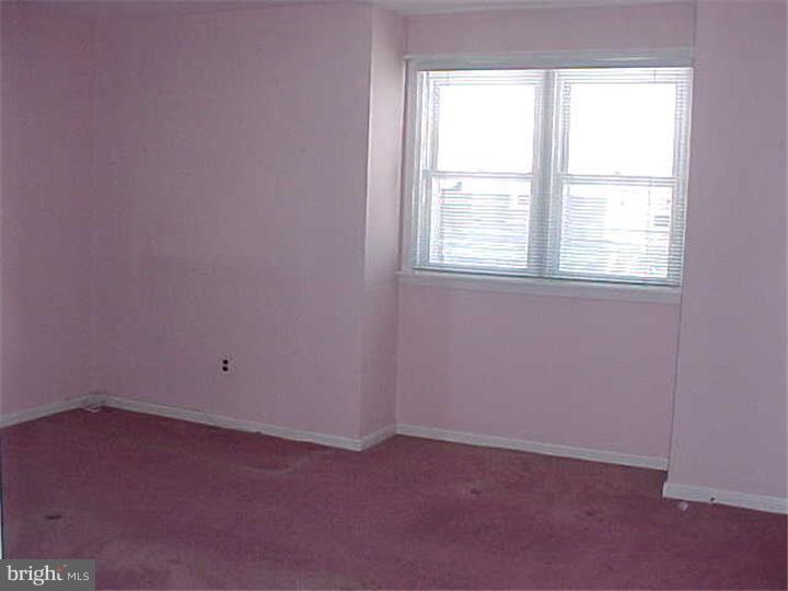 122 Beechwood Road Brookhaven, PA 19015 - Photo 8 of 16 Gallery Image 8