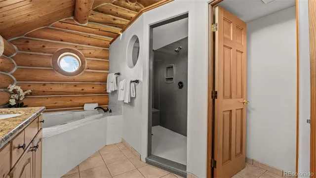 a view of washer and dryer