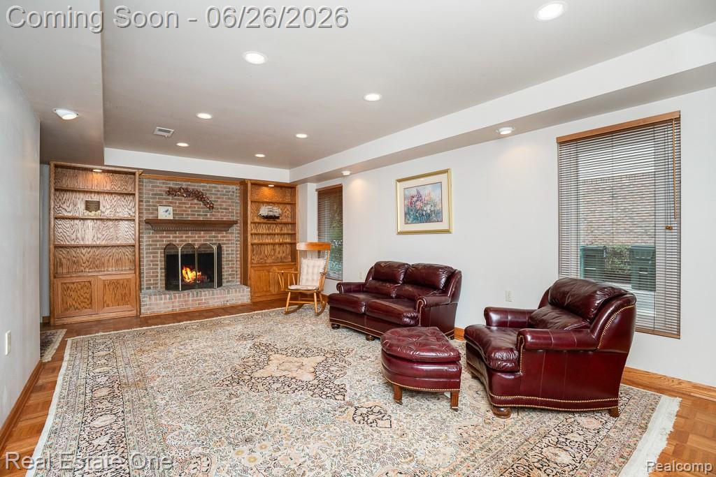 2898 Eagle Drive Rochester, MI 48309 - Photo 34 of 52 2898 Eagle_MLS-040.jpg