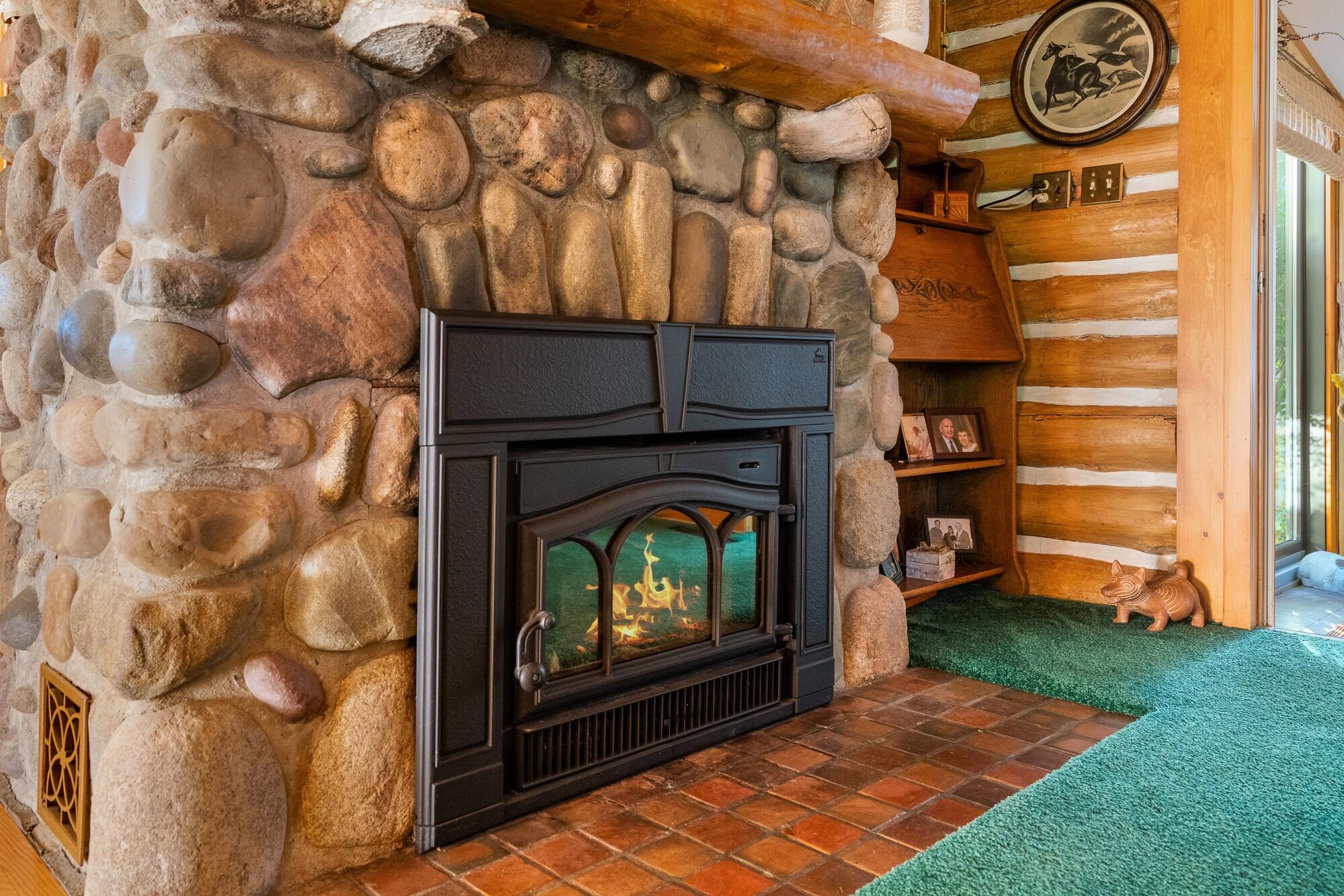 5041 Reams Road Alanson, MI 49706 - Photo 6 of 56 Gallery Image 6