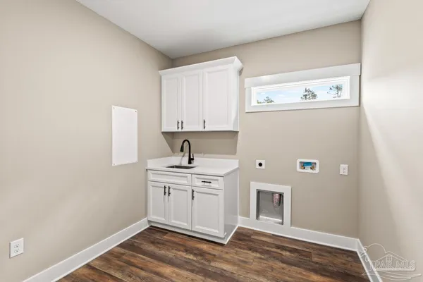 $859,900 | 6576 Liberty Street, Navarre, FL 32566