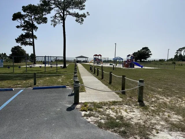 $859,900 | 6576 Liberty Street, Navarre, FL 32566