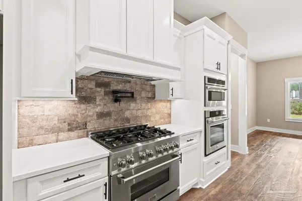 $859,900 | 6576 Liberty Street, Navarre, FL 32566