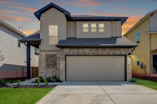 $2,200 | 148 Munk Lane, Leander, TX 78641
